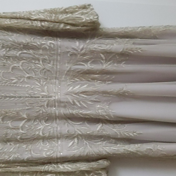 Gown, Pissaro Nights, Size 16 - Picture 4 of 4